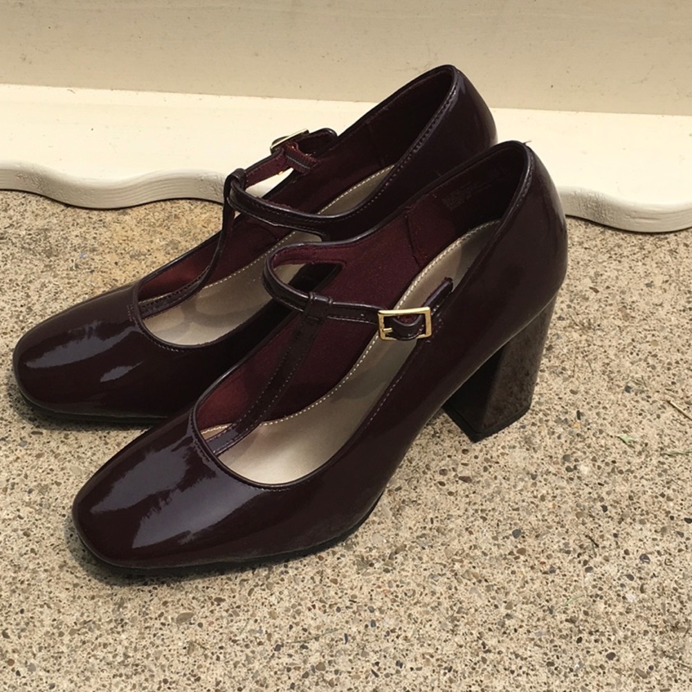 T-strap Block Heel Mary Jane